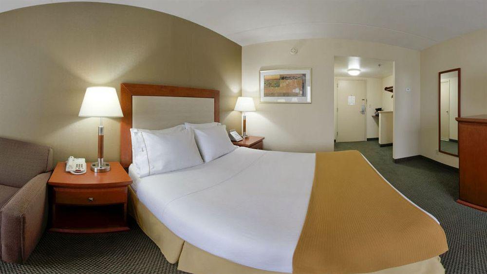 Holiday Inn Express Exton - Great Valley By Ihg Екстер'єр фото