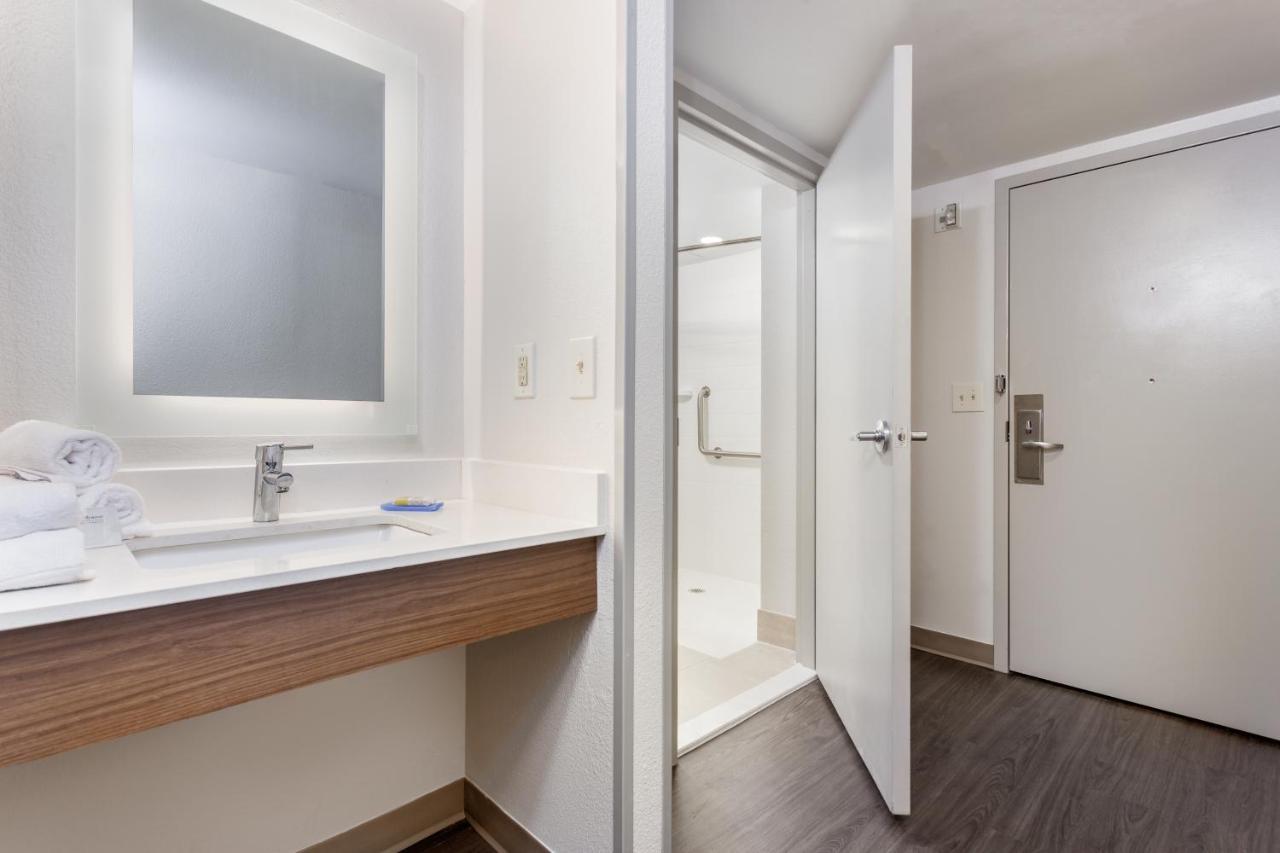 Holiday Inn Express Exton - Great Valley By Ihg Екстер'єр фото